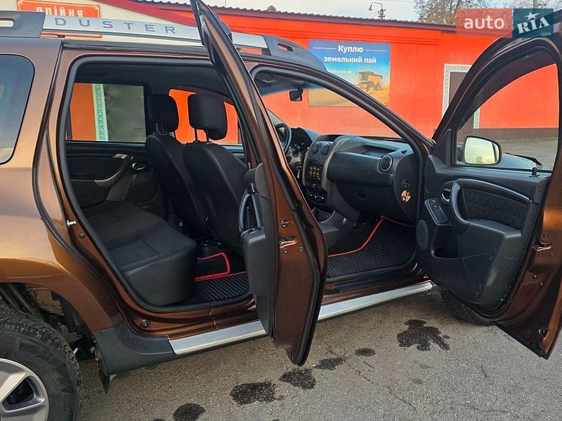Позашляховик / Кросовер Dacia Duster 2015 в Новоархангельську