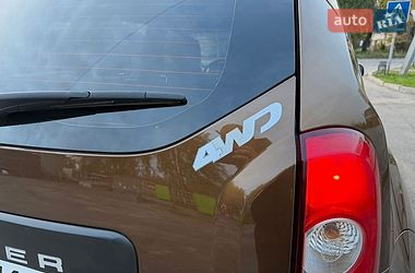 Позашляховик / Кросовер Dacia Duster 2013 в Лубнах