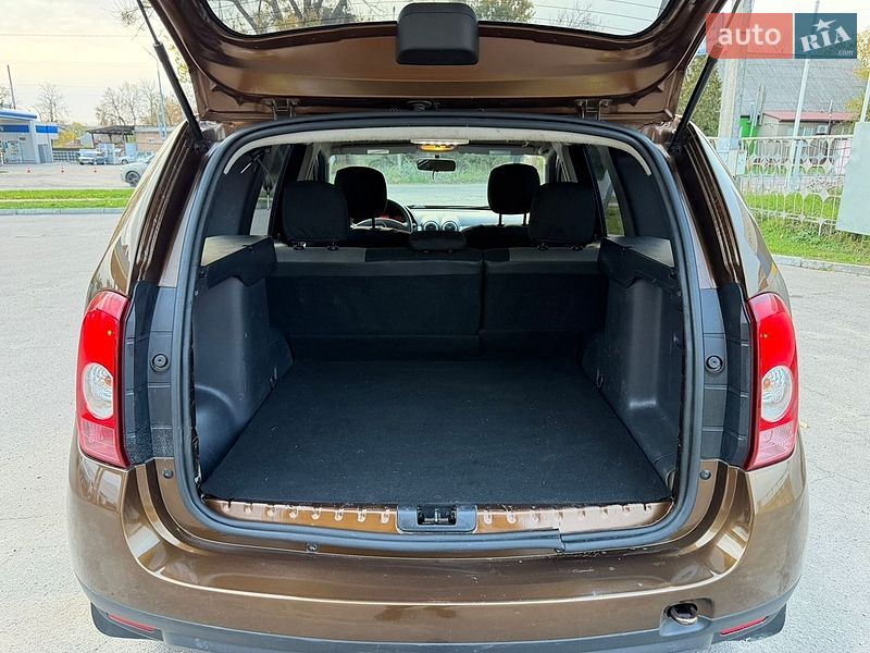 Позашляховик / Кросовер Dacia Duster 2013 в Лубнах