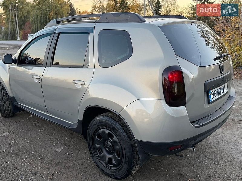 Позашляховик / Кросовер Dacia Duster 2012 в Борщеві