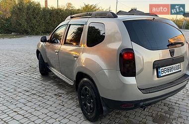 Позашляховик / Кросовер Dacia Duster 2012 в Борщеві