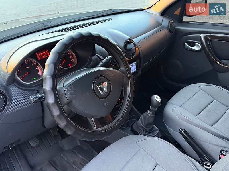 Позашляховик / Кросовер Dacia Duster 2012 в Борщеві