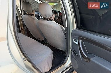 Позашляховик / Кросовер Dacia Duster 2012 в Борщеві