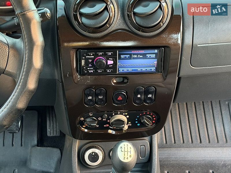 Внедорожник / Кроссовер Dacia Duster 2012 в Борщеве