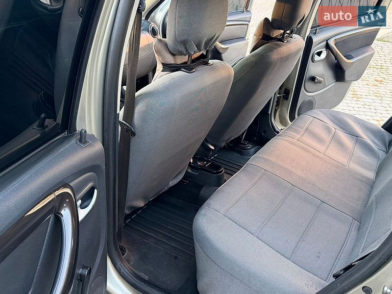 Внедорожник / Кроссовер Dacia Duster 2012 в Борщеве