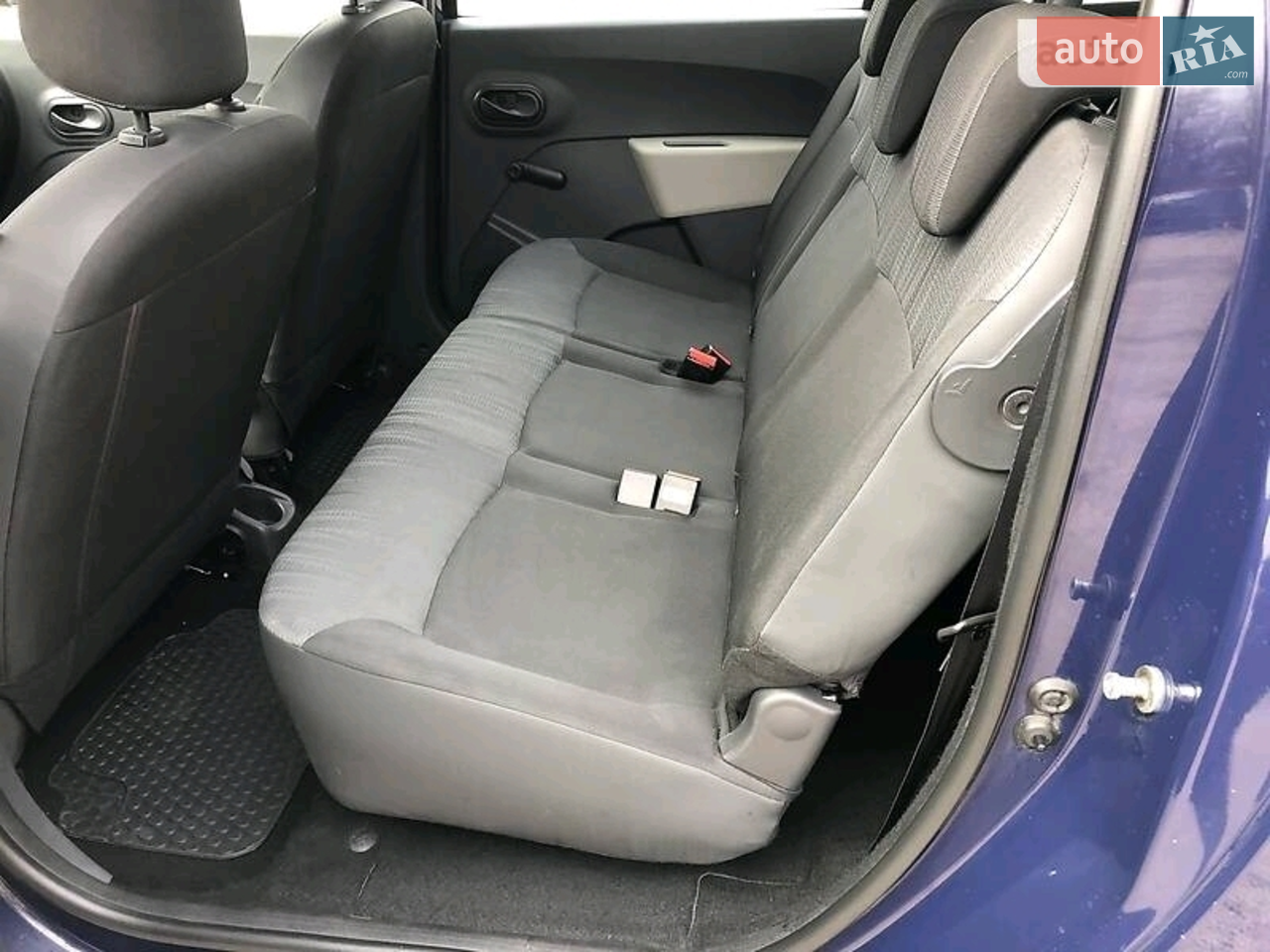 2013 Dacia Lodgy - мініатюра 7