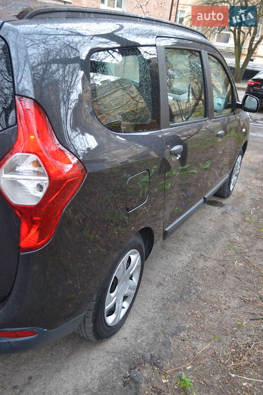 Универсал Dacia Lodgy 2013 в Виннице