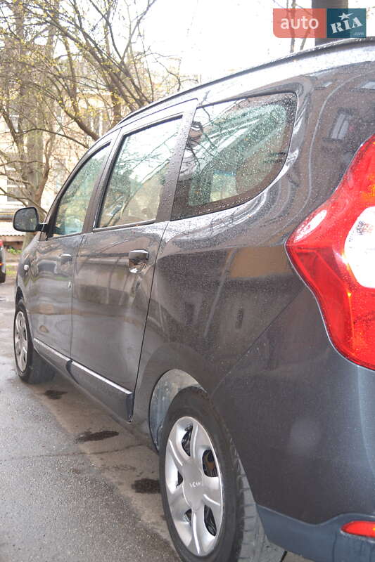 Универсал Dacia Lodgy 2013 в Виннице