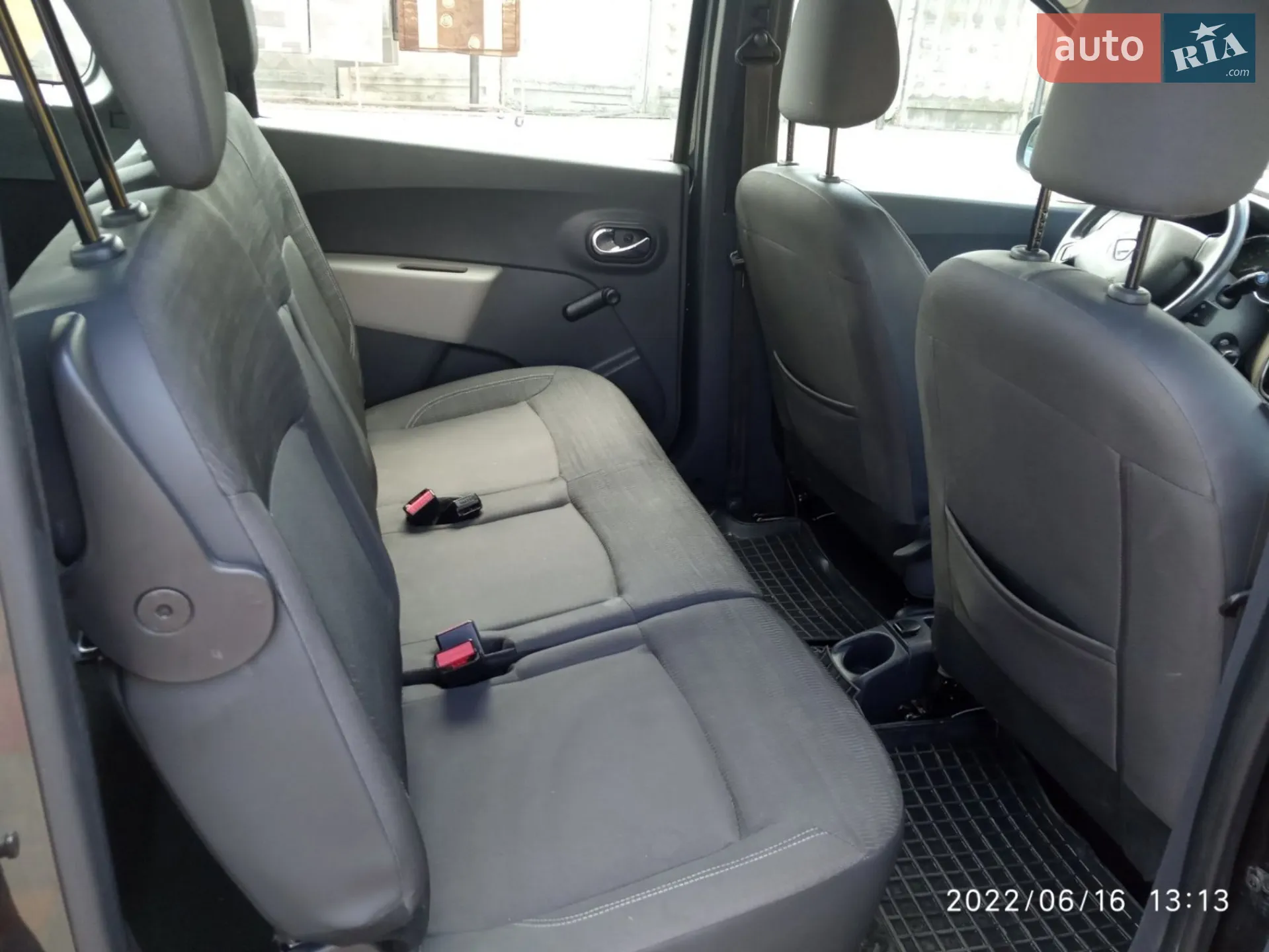 2013 Dacia Lodgy - мініатюра 9