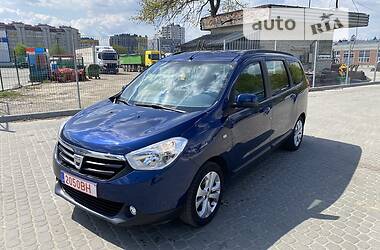 Минивэн Dacia Lodgy 2016 в Львове