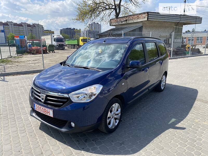 Минивэн Dacia Lodgy 2016 в 
