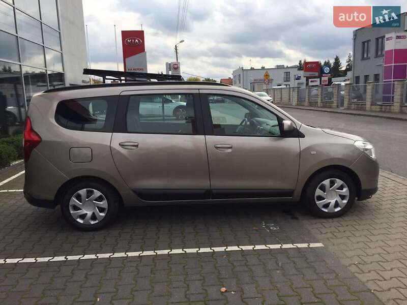 Мінівен Dacia Lodgy 2012 в Одесі