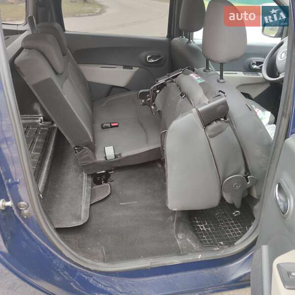 Мінівен Dacia Lodgy 2012 в Черкасах