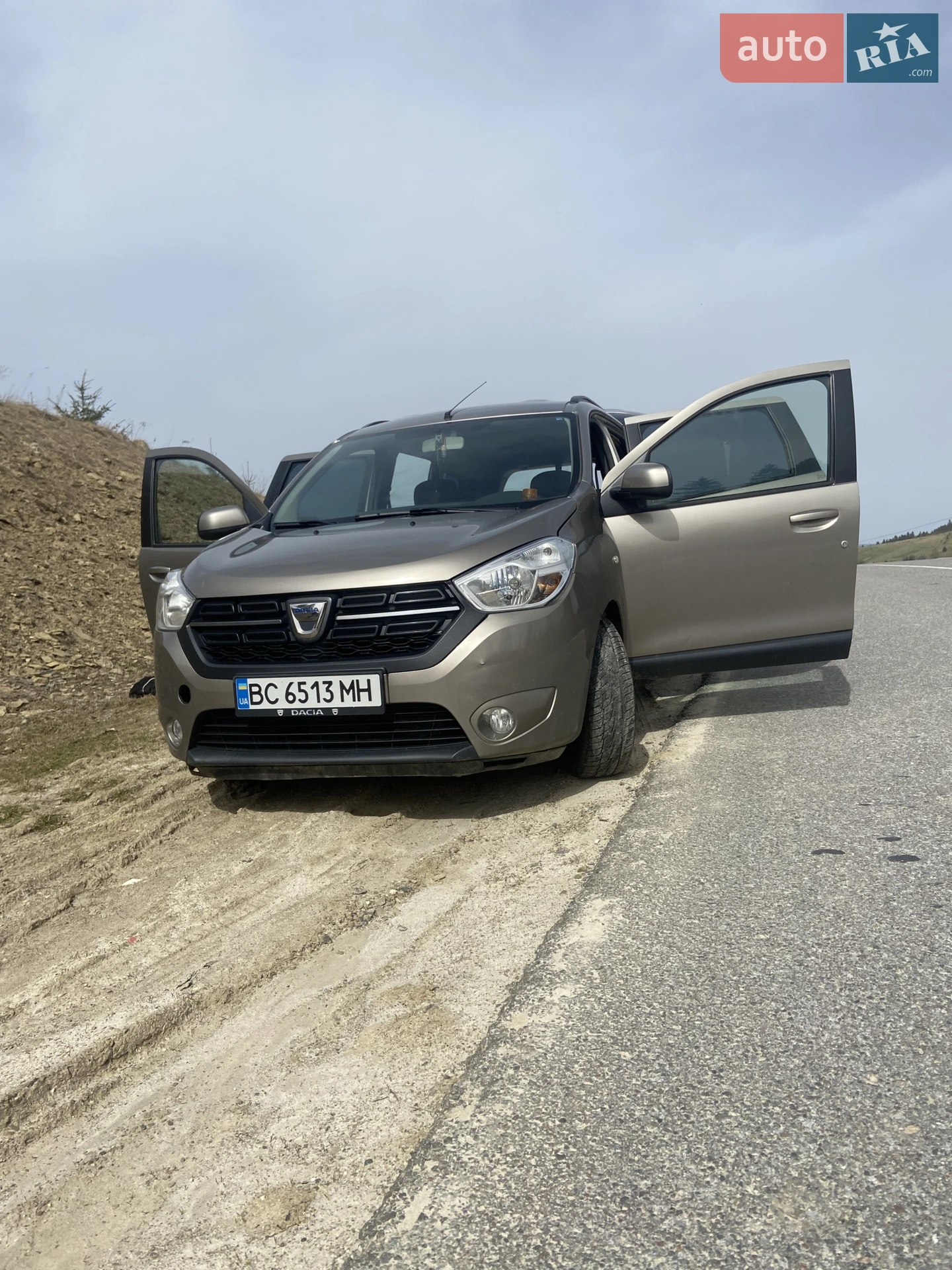 2012 Dacia Lodgy - мініатюра 18