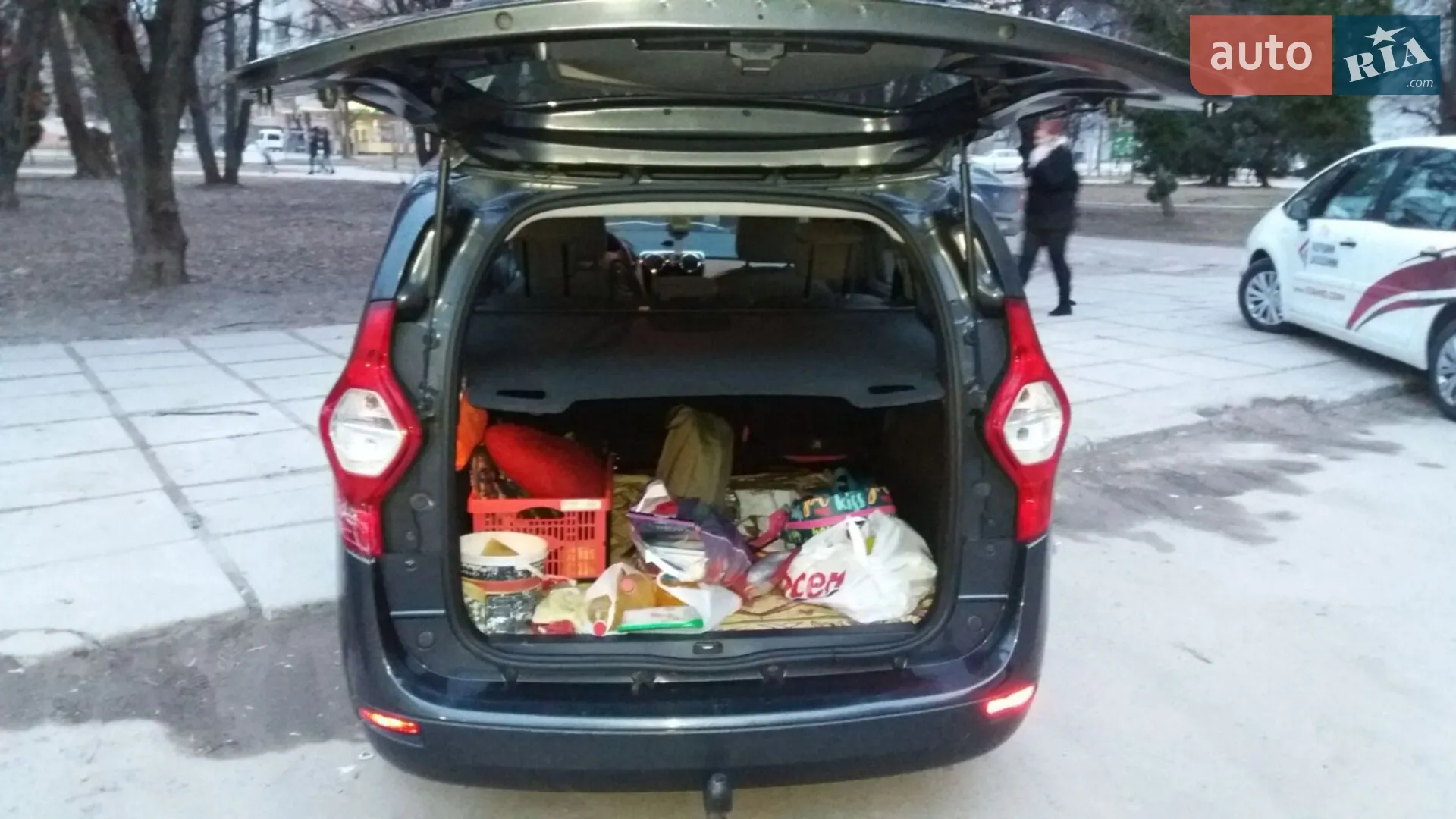 2013 Dacia Lodgy - мініатюра 6