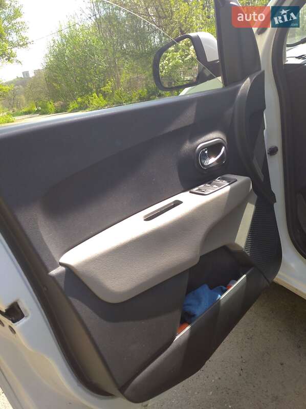 Минивэн Dacia Lodgy 2016 в Днепре