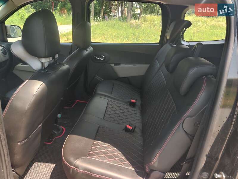Мінівен Dacia Lodgy 2014 в Вінниці