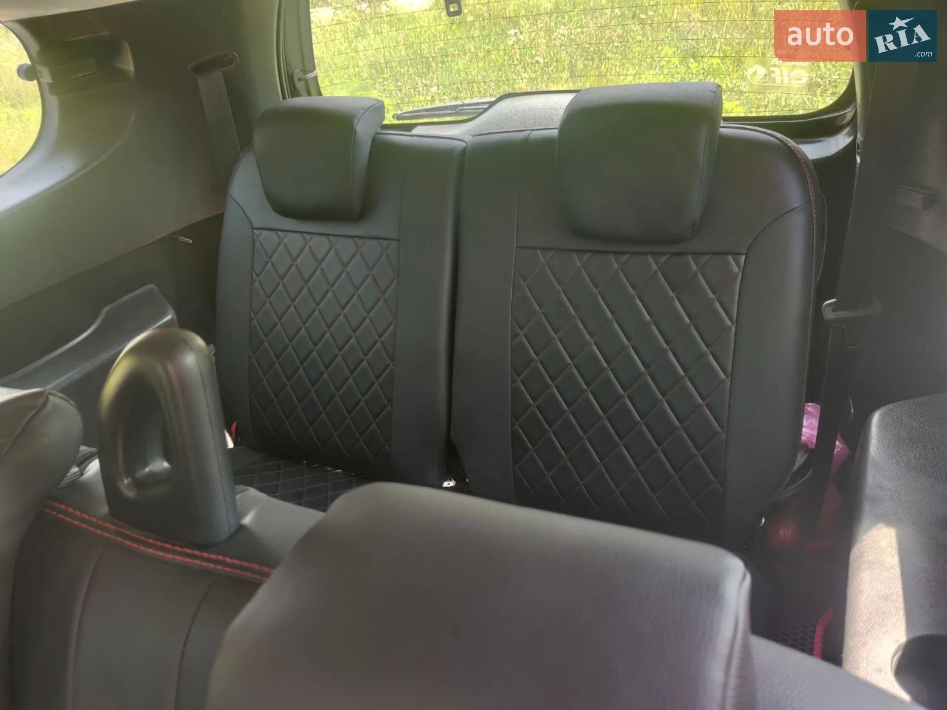 2014 Dacia Lodgy - мініатюра 14