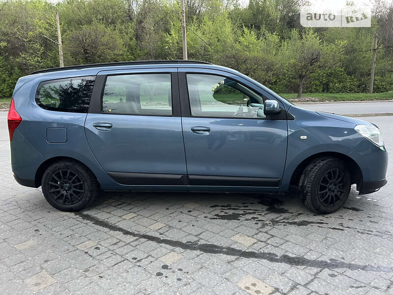 Минивэн Dacia Lodgy 2013 в Харькове