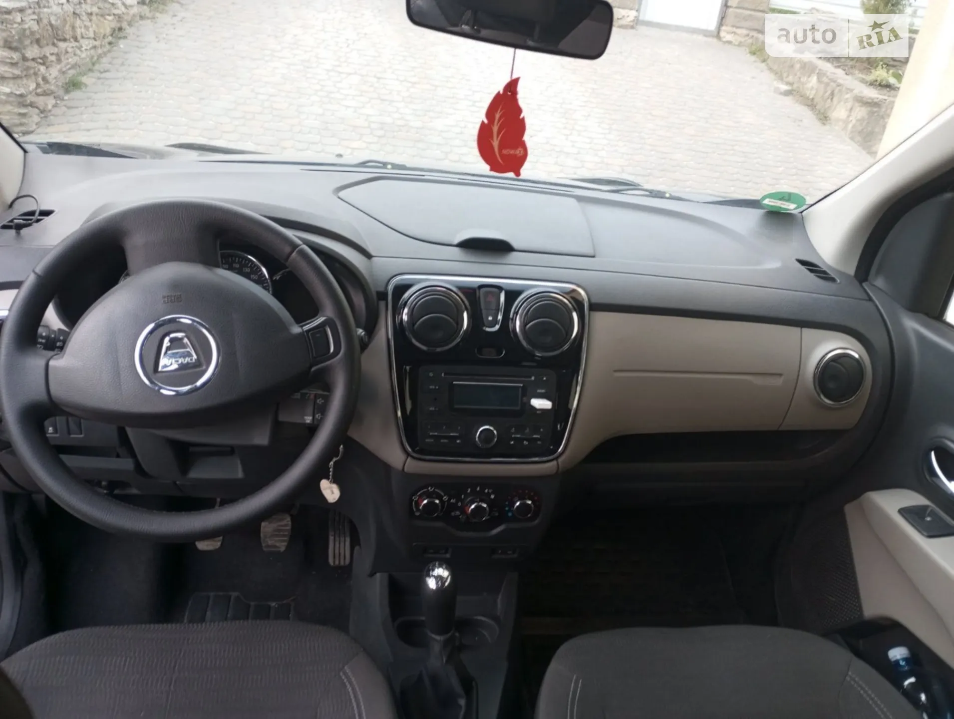 2013 Dacia Lodgy - мініатюра 22