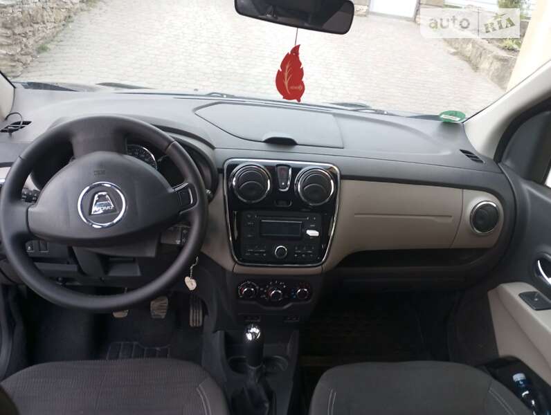 Мінівен Dacia Lodgy 2013 в Шумську