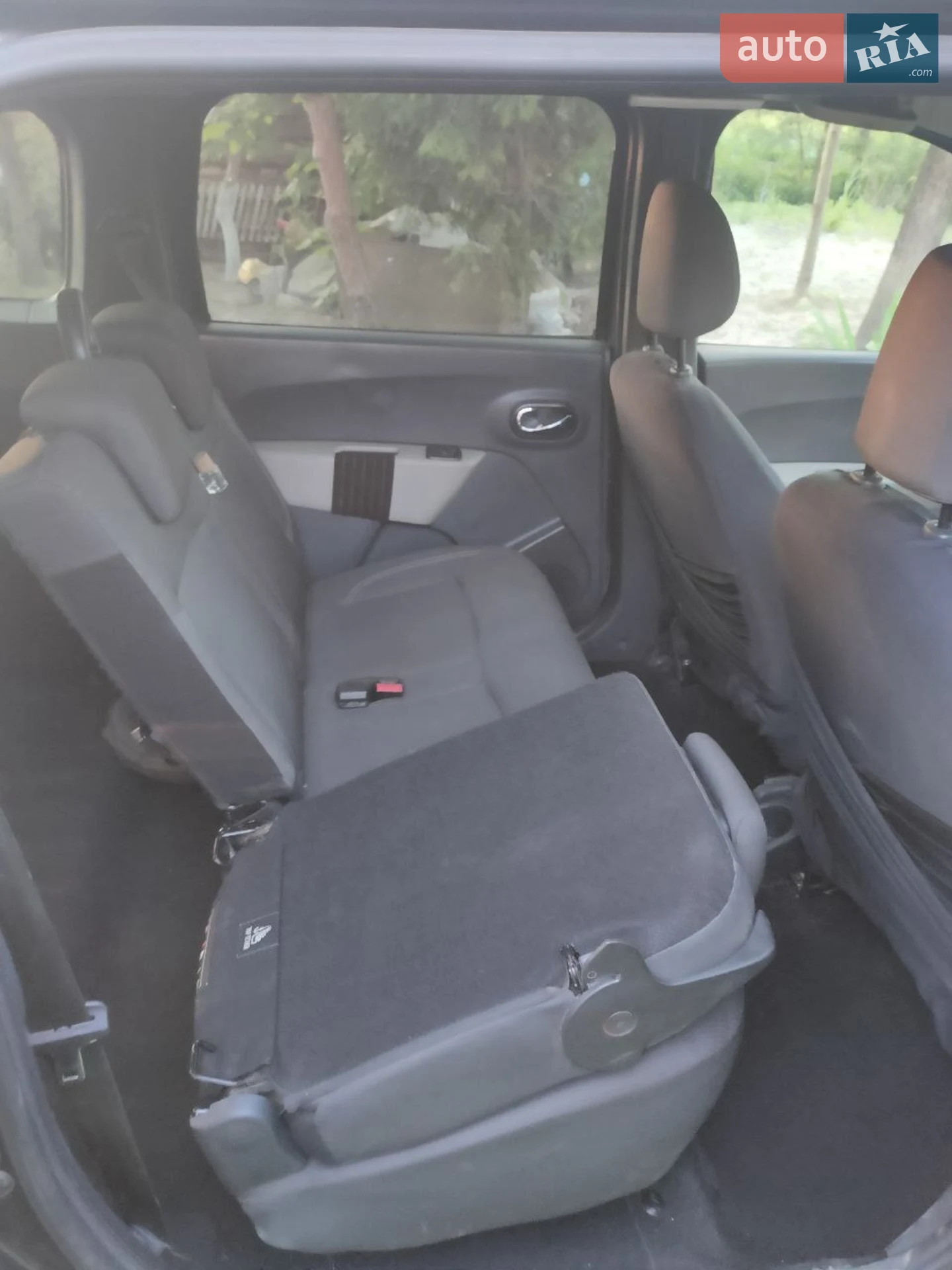 2012 Dacia Lodgy - мініатюра 7