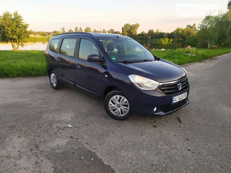 Минивэн Dacia Lodgy 2013 в Киеве