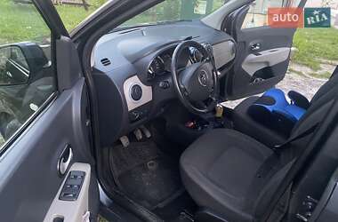 Минивэн Dacia Lodgy 2012 в 