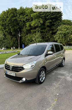 Минивэн Dacia Lodgy 2012 в Волочиске