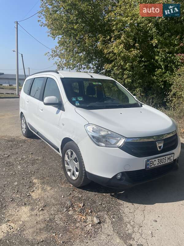 Минивэн Dacia Lodgy 2012 в Луцке