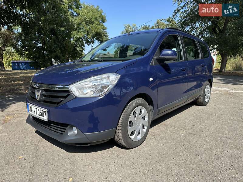 Мінівен Dacia Lodgy 2012 в Лебедині