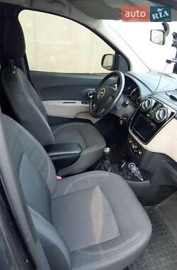 Мінівен Dacia Lodgy 2013 в 