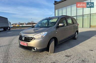 Минивэн Dacia Lodgy 2013 в Киеве