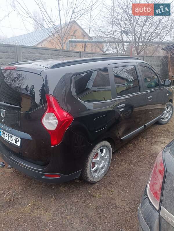 Мінівен Dacia Lodgy 2013 в Бердичеві
