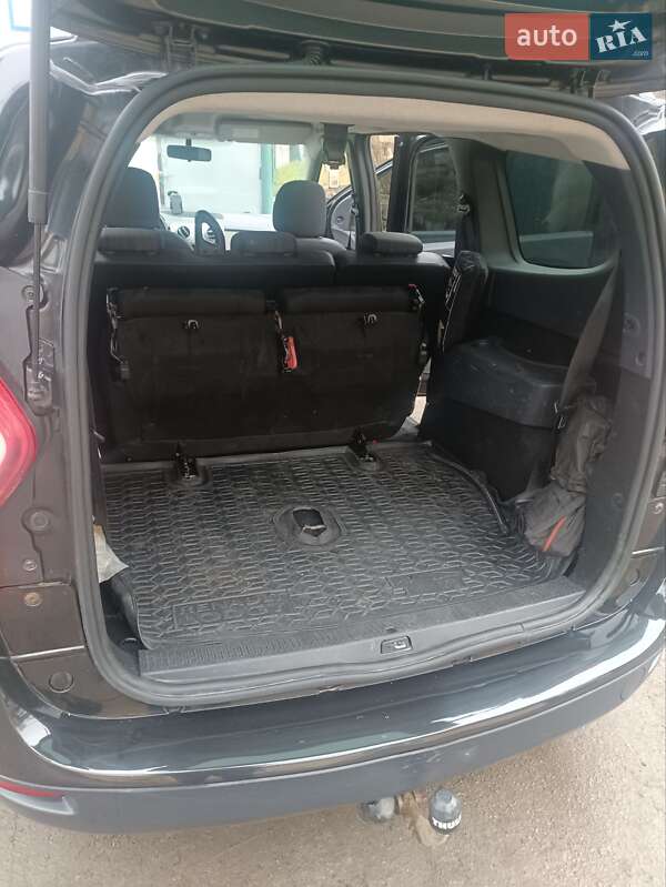 Мінівен Dacia Lodgy 2013 в Бердичеві