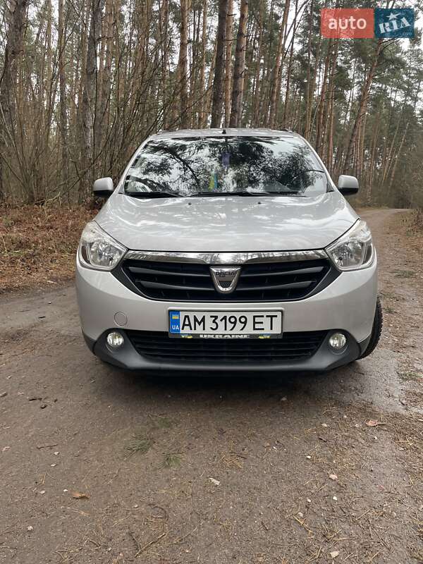 Dacia Lodgy 2014