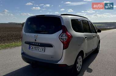 Мінівен Dacia Lodgy 2013 в Умані