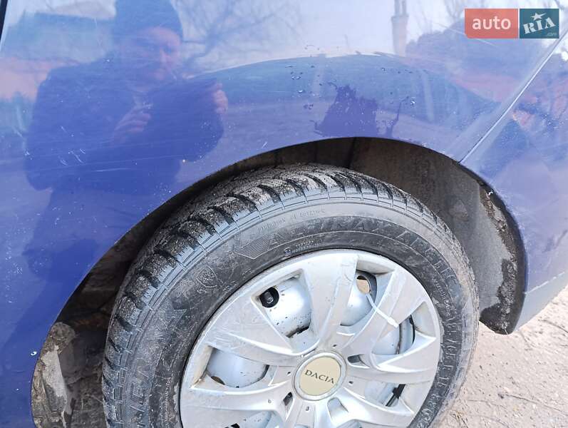 Мінівен Dacia Lodgy 2014 в Сумах