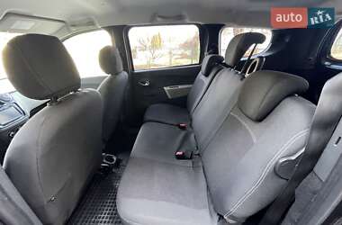 Минивэн Dacia Lodgy 2012 в 