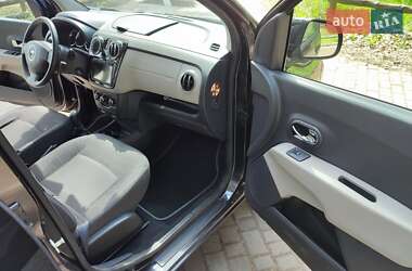 Минивэн Dacia Lodgy 2013 в 