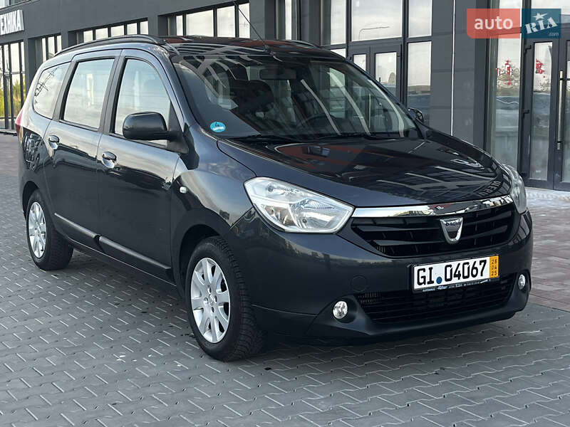 Минивэн Dacia Lodgy 2012 в 
