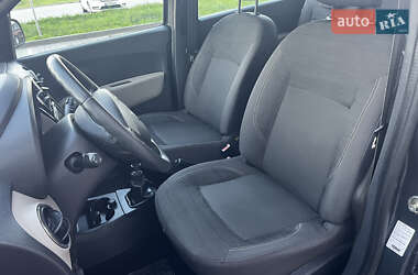 Минивэн Dacia Lodgy 2012 в 