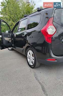 Минивэн Dacia Lodgy 2013 в 