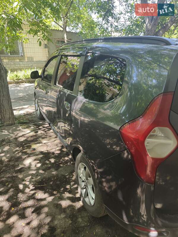 Мінівен Dacia Lodgy 2012 в Миколаєві