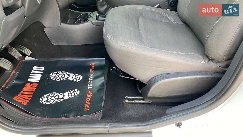 Мінівен Dacia Lodgy 2012 в Вінниці