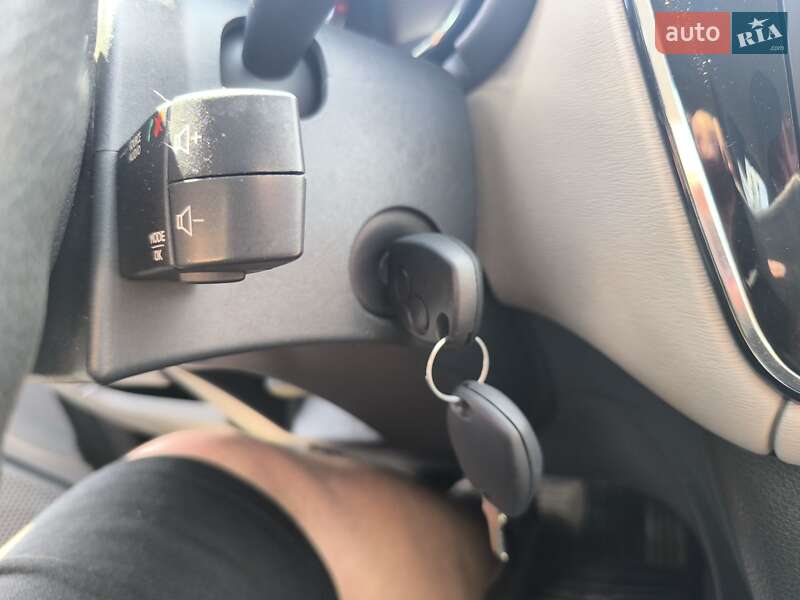 Минивэн Dacia Lodgy 2012 в Луцке