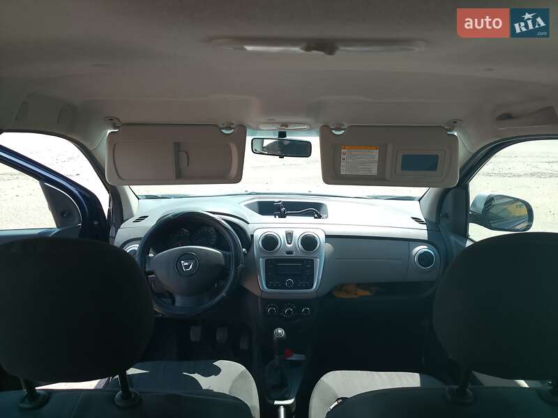 Минивэн Dacia Lodgy 2012 в Чернигове
