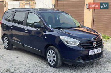 Мінівен Dacia Lodgy 2013 в Рівному