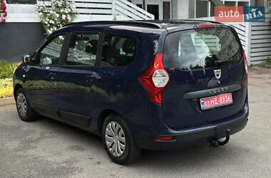 Минивэн Dacia Lodgy 2012 в 
