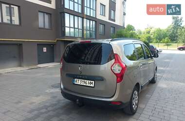 Минивэн Dacia Lodgy 2014 в 